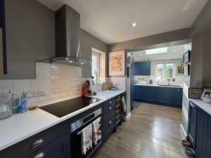 Kitchen- click for photo gallery